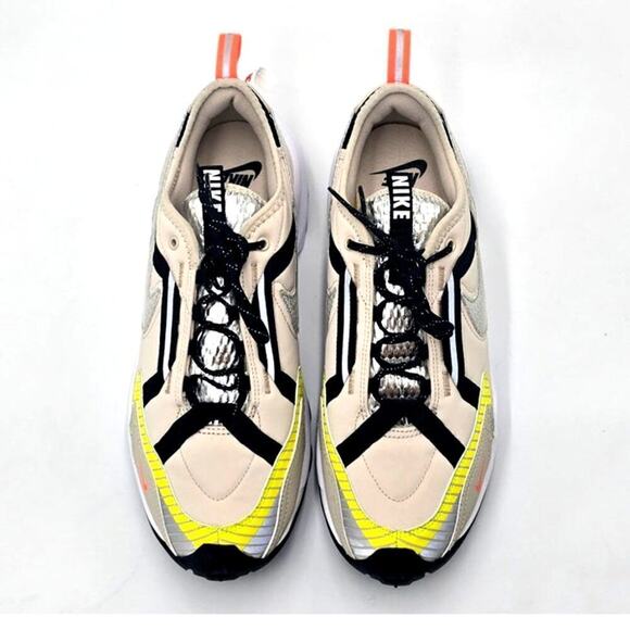 Nike TC 900 LX 3M Light Orewood Brown Insulated Reflective Sneakers Women's 10.5 - Picture 6 of 9